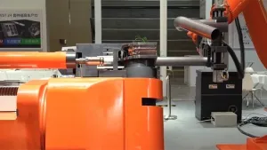Çok Eksenli CNC Boru Bükme Makinası